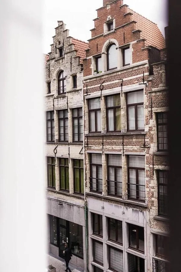 Gorgeous Getaway In The Old City Centre Antwerp 2